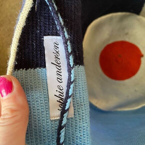 Sophie Anderson Lilla Hand Crocheted Pom Pom Drawstring Bucket Bag Beach Anthrop - Picture 5 of 10